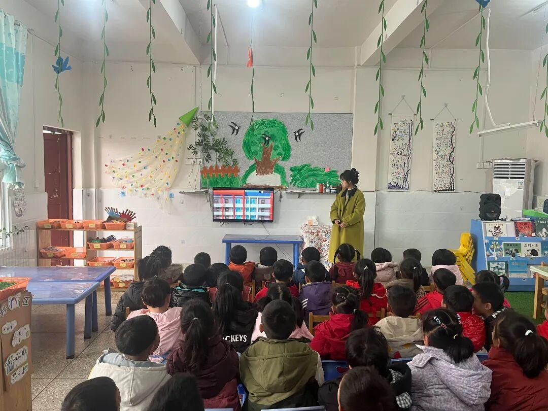 圖3  3月6日，朱家場茅坡小學(xué)、茅坡幼兒園法治副校長張宇婷到校開展法治宣傳活動.jpg