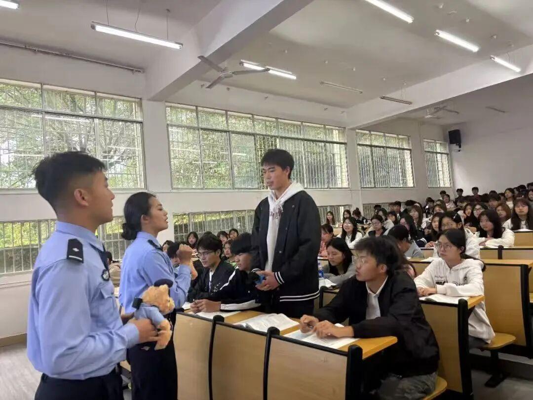 圖2反詐宣傳活動(dòng).jpg